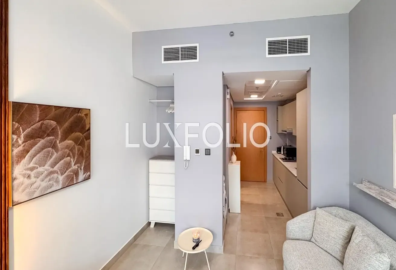 VACANT | UPGRADED | HIGH ROI | FULLY FURNISHED