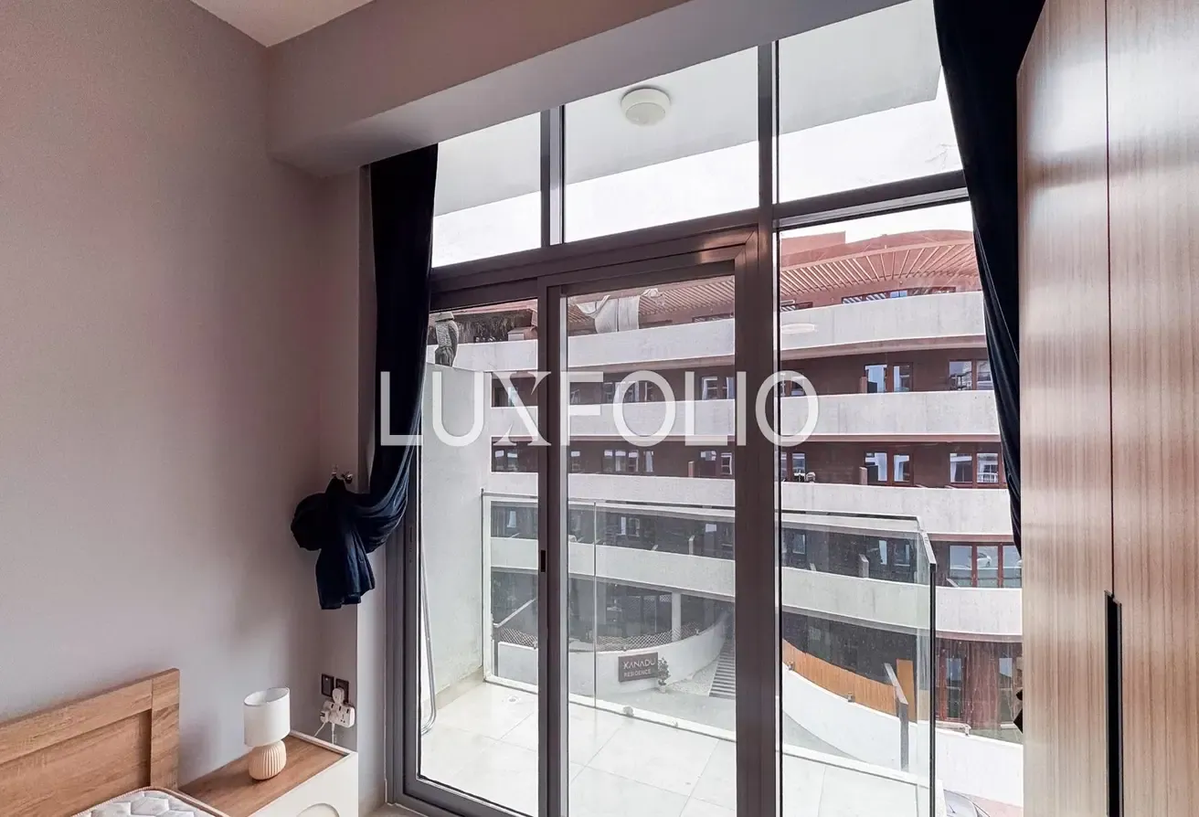 VACANT | UPGRADED | HIGH ROI | FULLY FURNISHED