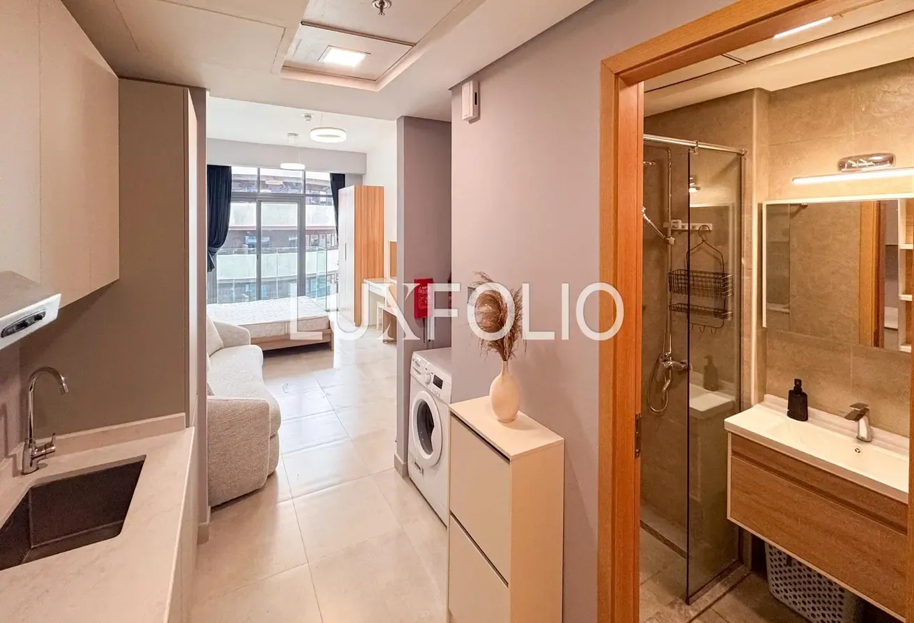 VACANT | UPGRADED | HIGH ROI | FULLY FURNISHED