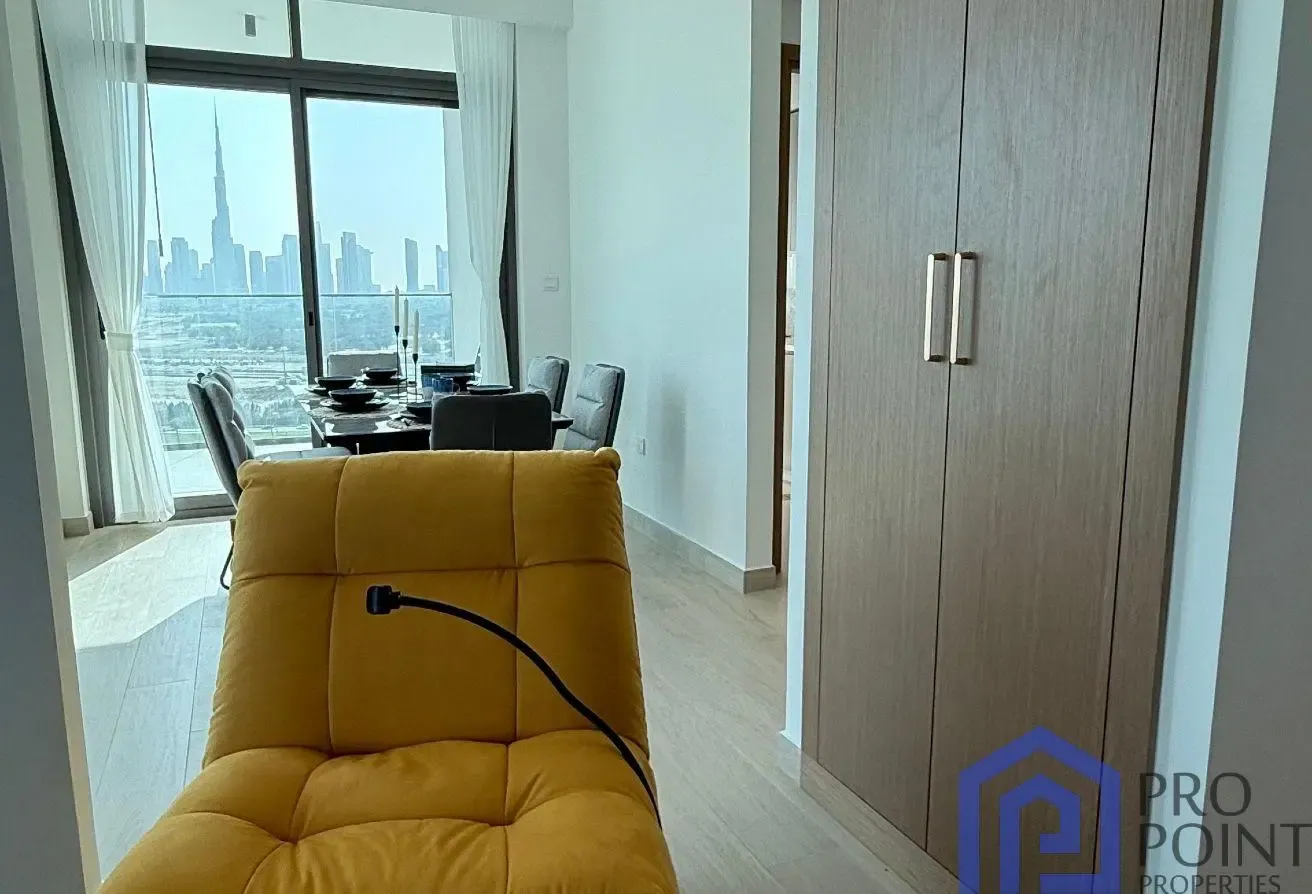 2 BR Apartment with Burj Khalifa View in Al Jaddaf