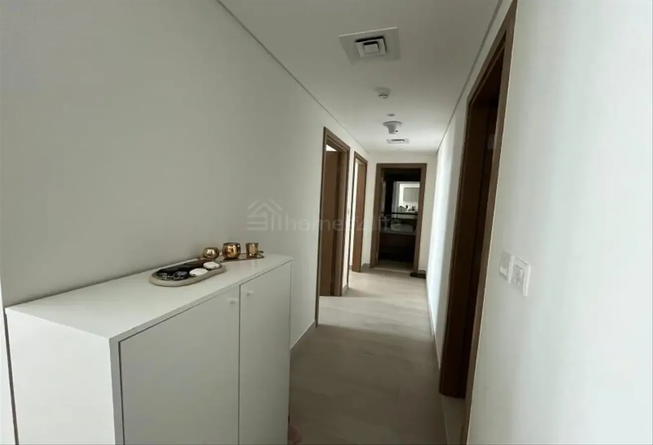Creek Views | High Floor | Fully Furnished
