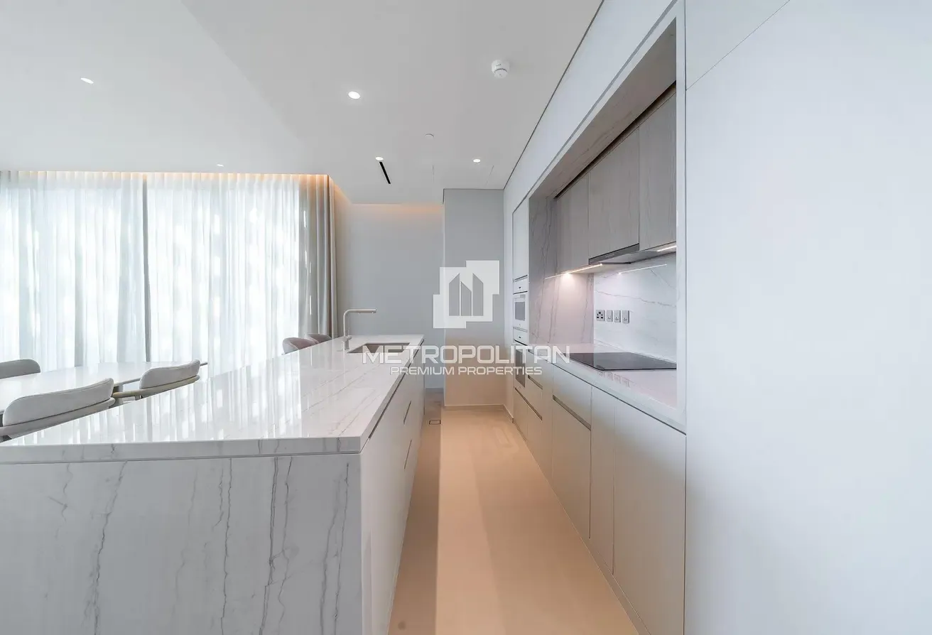 2BR Corner Unit | Rare Layout | Motivated Seller