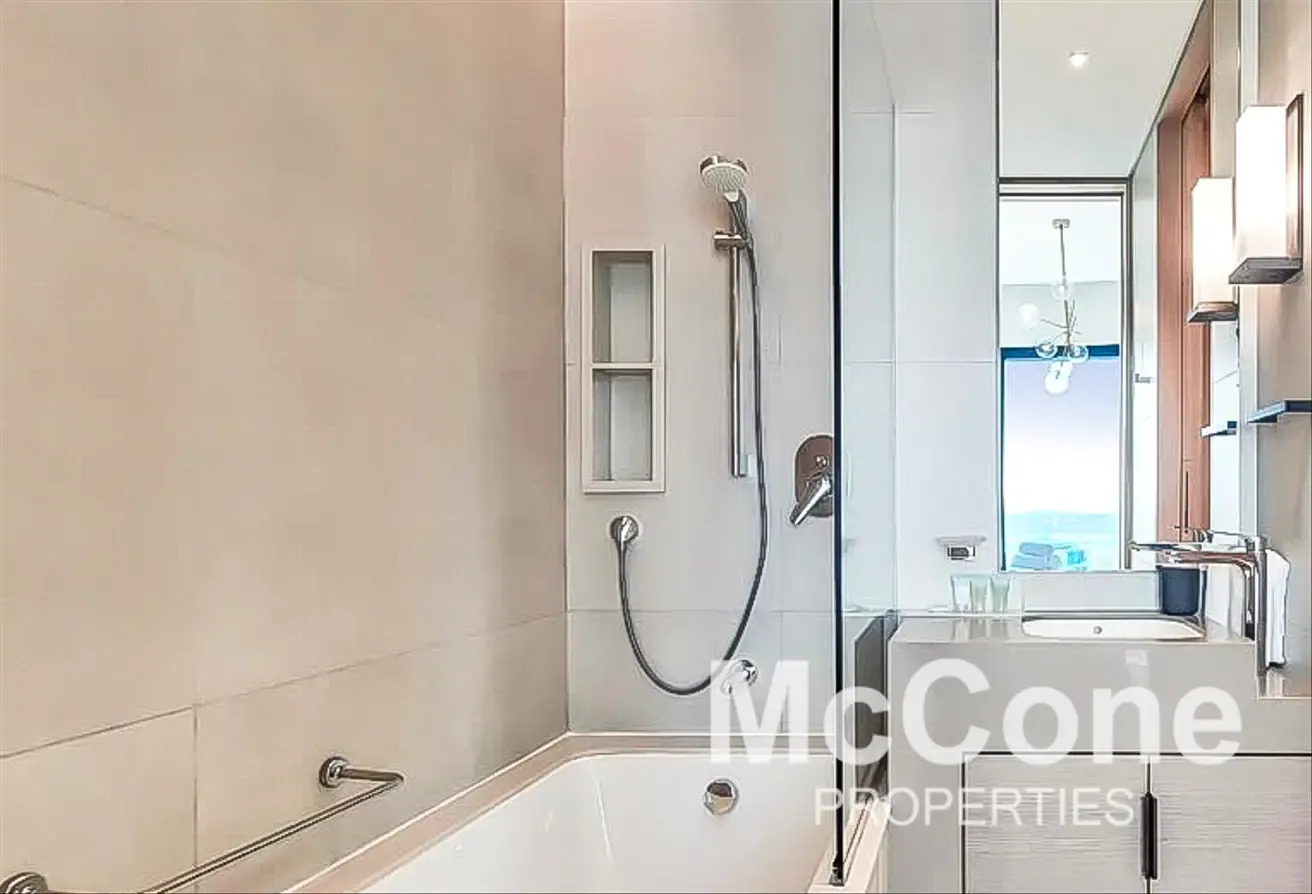 Furnished | Priced to Sell | Mid Floor