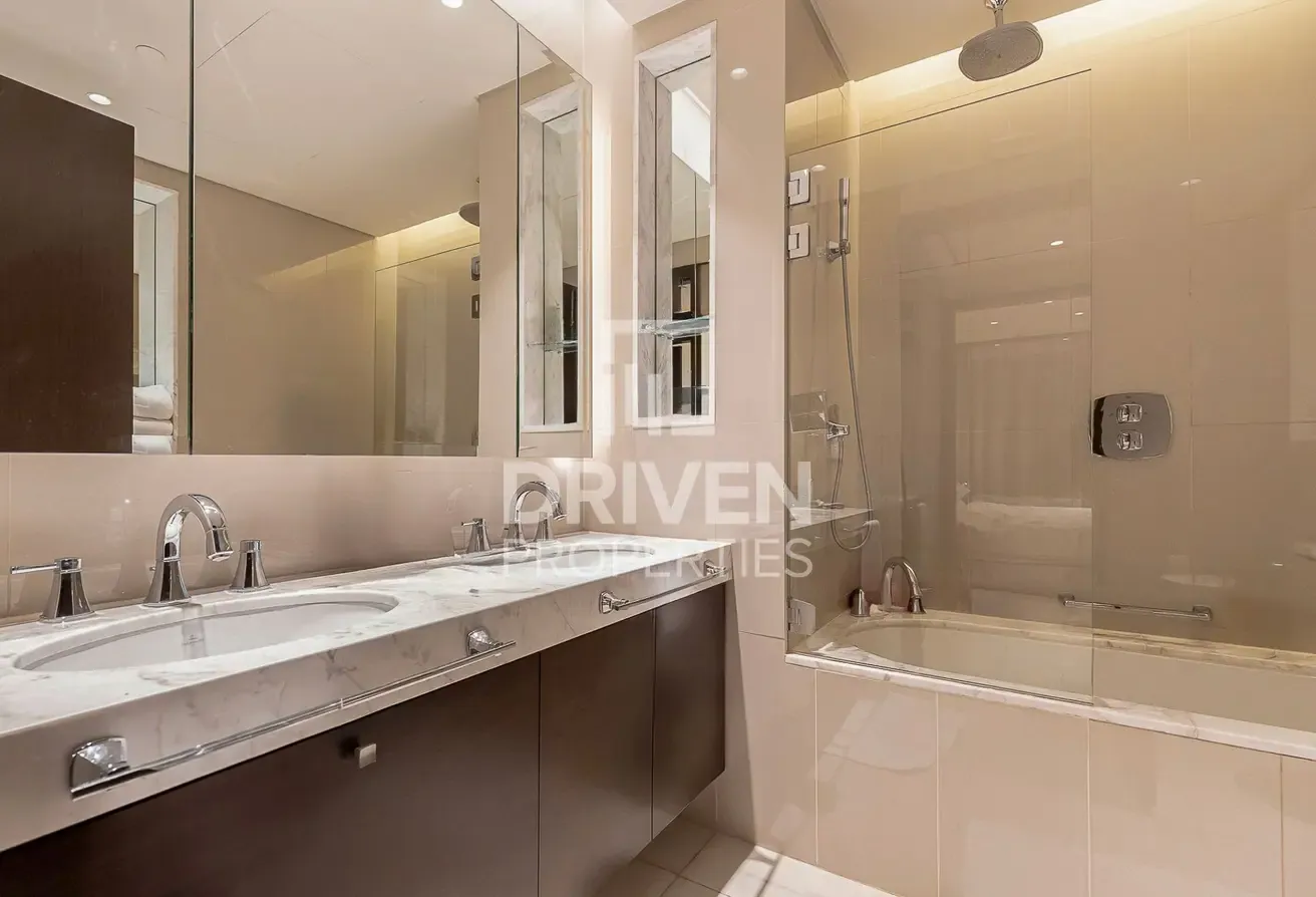 Furnished | Burj Khalifa View | Investment Deal
