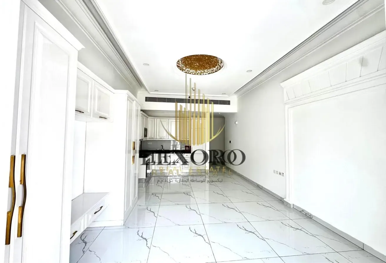 Bright Studio | Italian Inspired | Best Amenities