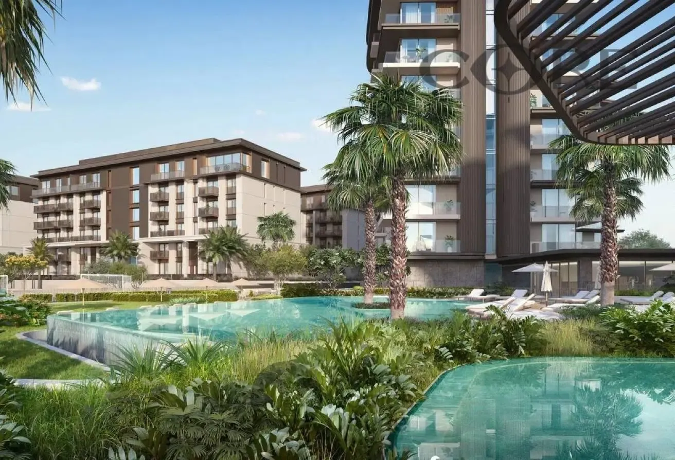 MOTIVATED SELLER | CLOSE TO OP | MID FLOOR