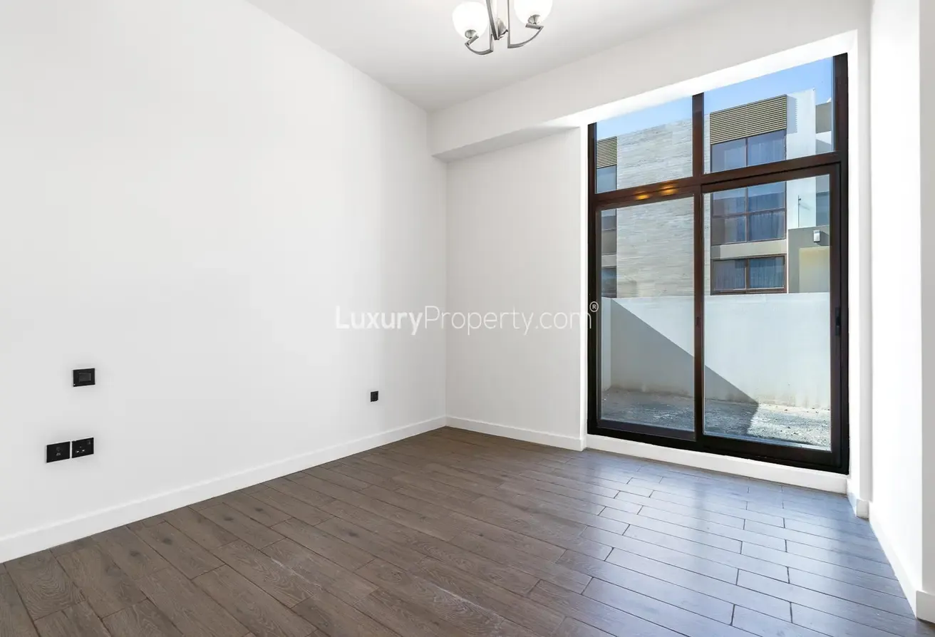 Luxury Modern | Unfurnished | Spacious