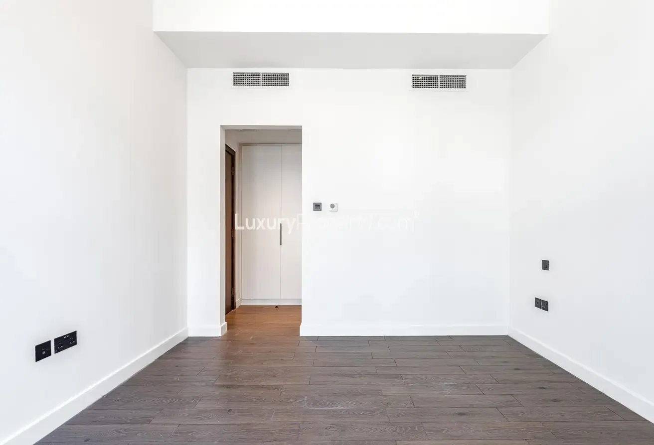 Luxury Modern | Unfurnished | Spacious