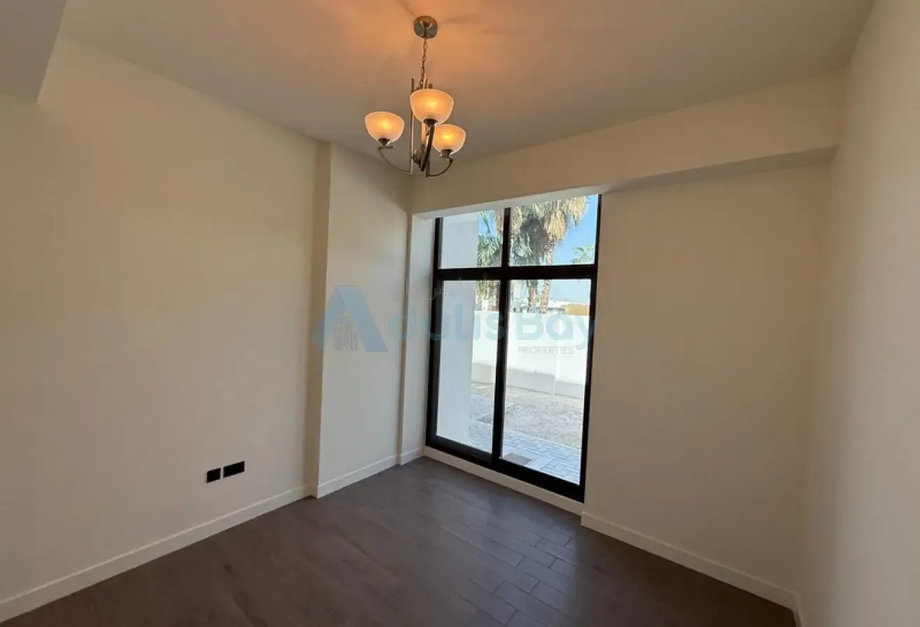 Ideal Location | Elie Saab Villa | ROI Potential