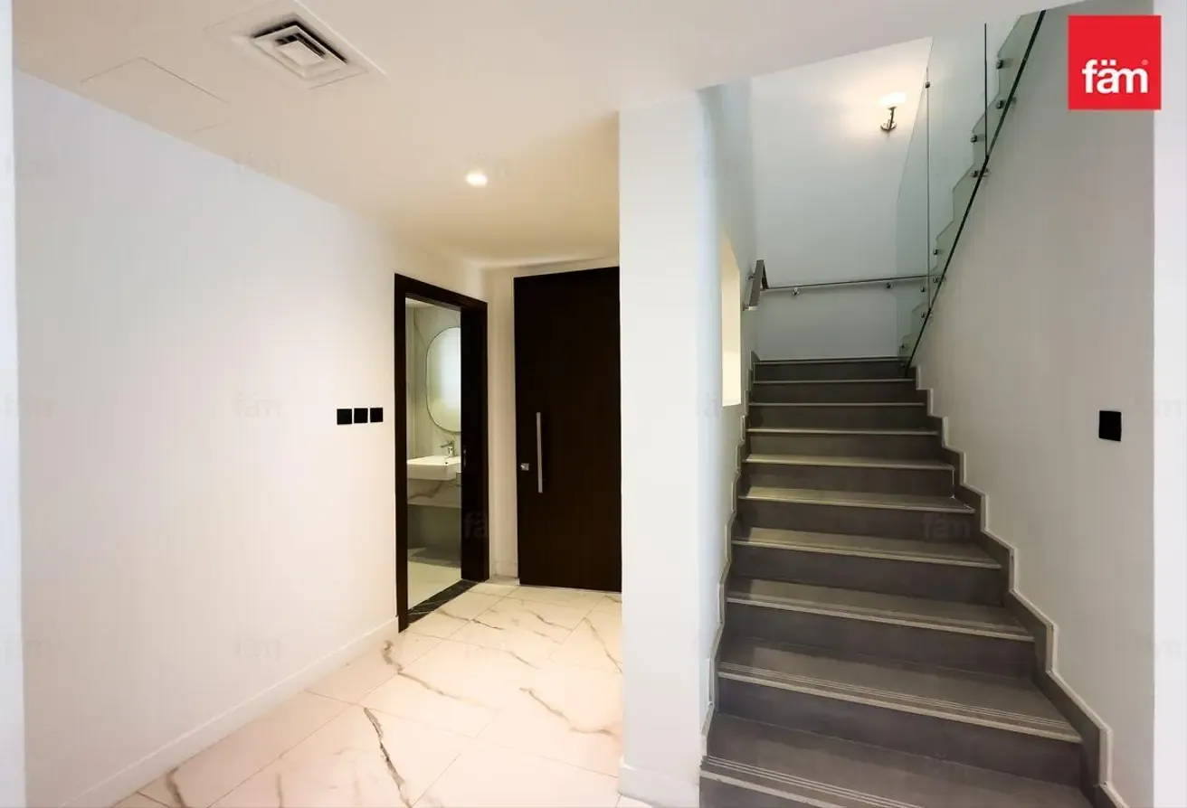 Luxurious, Spacious, Modern,Brand