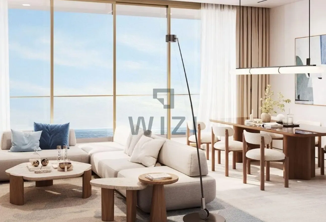 Spacious Layout | Close to the OP | Middle Floor