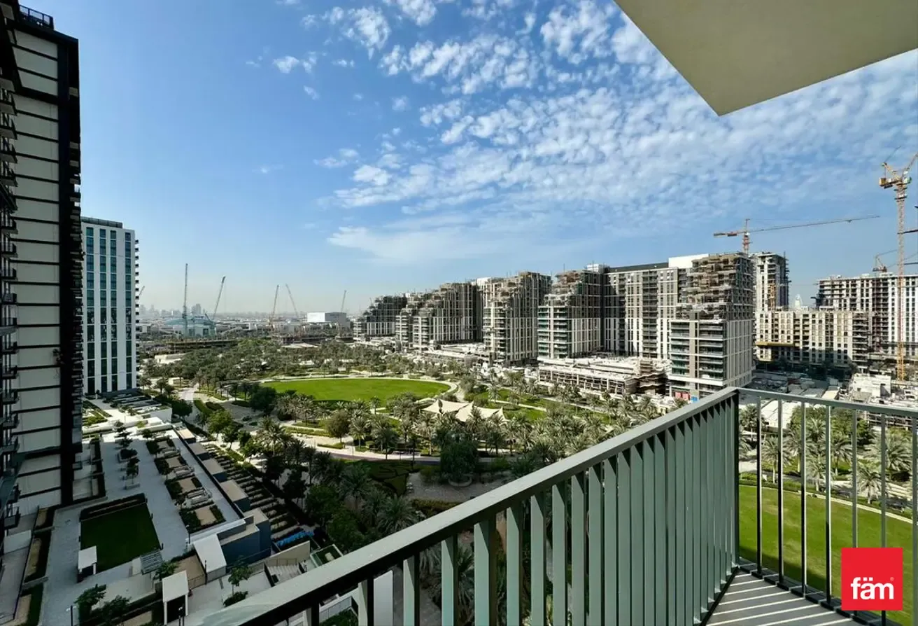 Mid Floor | Park And Pool View | Vacant