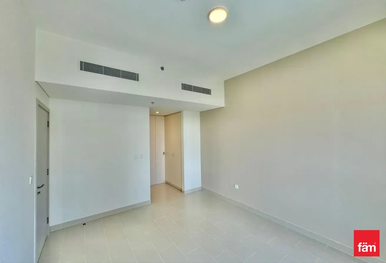 Mid Floor | Park And Pool View | Vacant