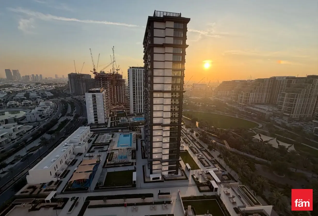 Full Park View | Middle Floor | Vacant