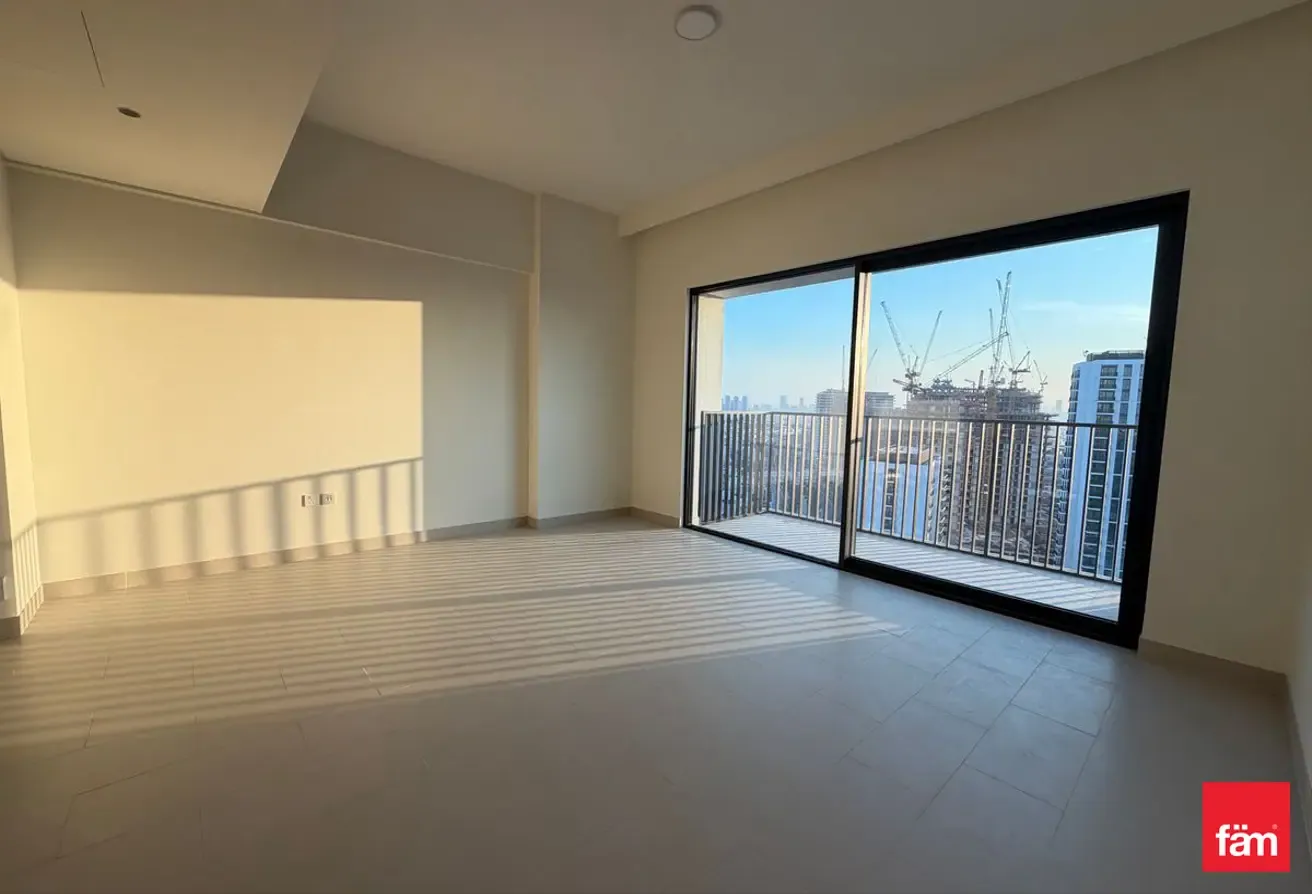 Full Park View | Middle Floor | Vacant