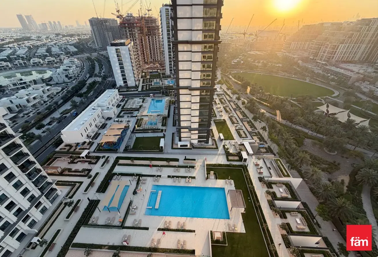 Full Park View | Middle Floor | Vacant