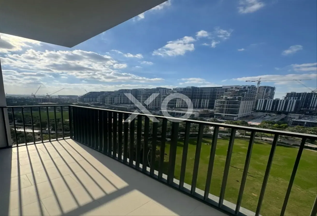 Exclusive Park Facing 3BR | Corner Unit |