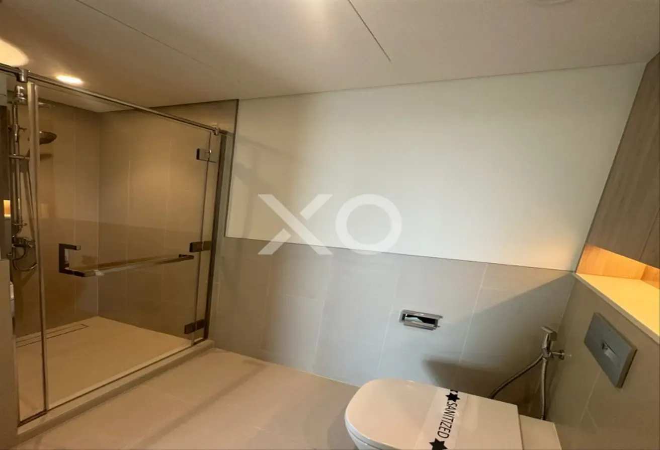 Exclusive Park Facing 3BR | Corner Unit |