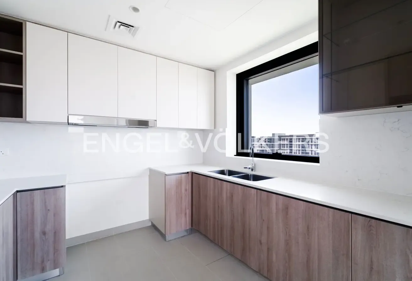 High Floor | Full Park Views | Vacant Now