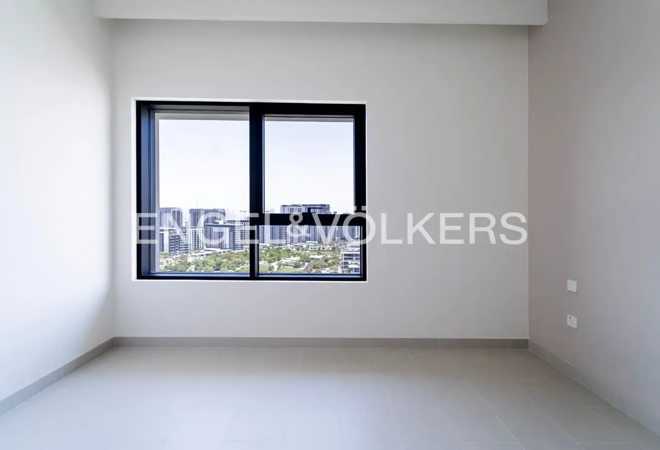 High Floor | Full Park Views | Vacant Now