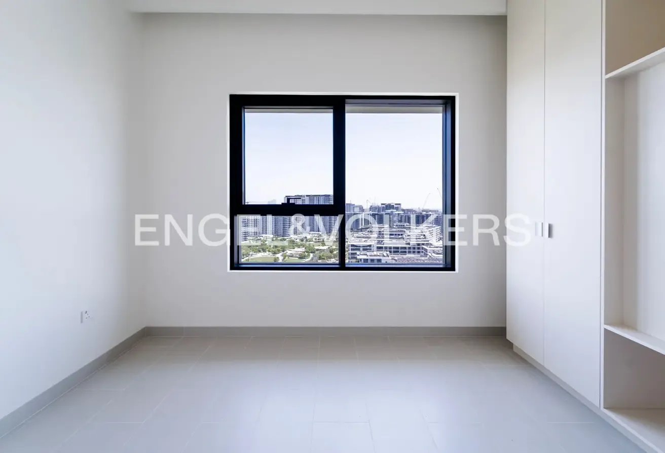 High Floor | Full Park Views | Vacant Now