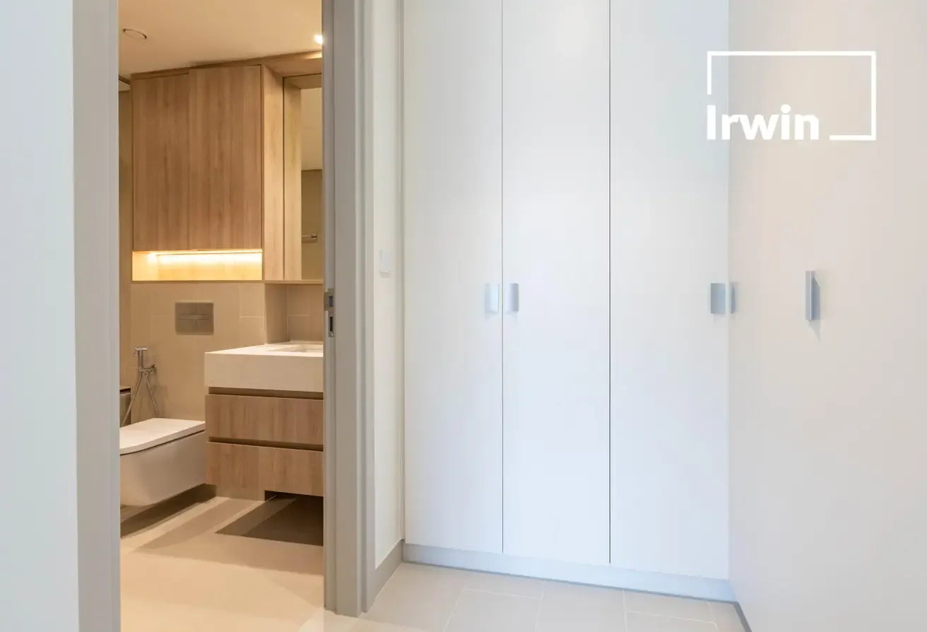 Corner unit | fully furnished | Access to park