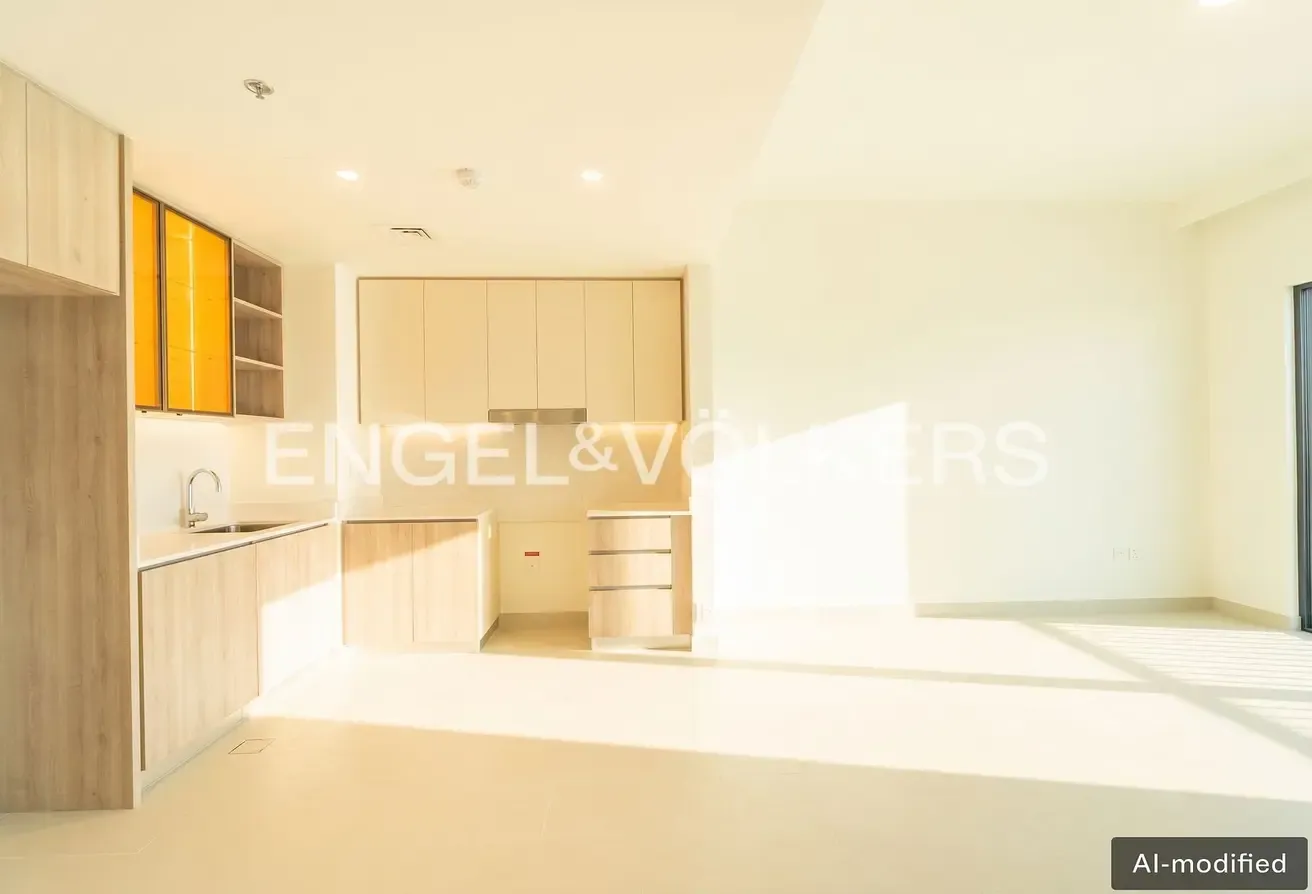 High Floor | Park View | Vacant