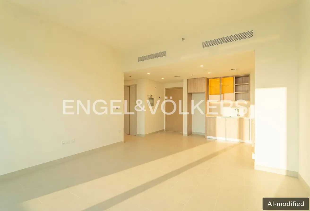 High Floor | Park View | Vacant