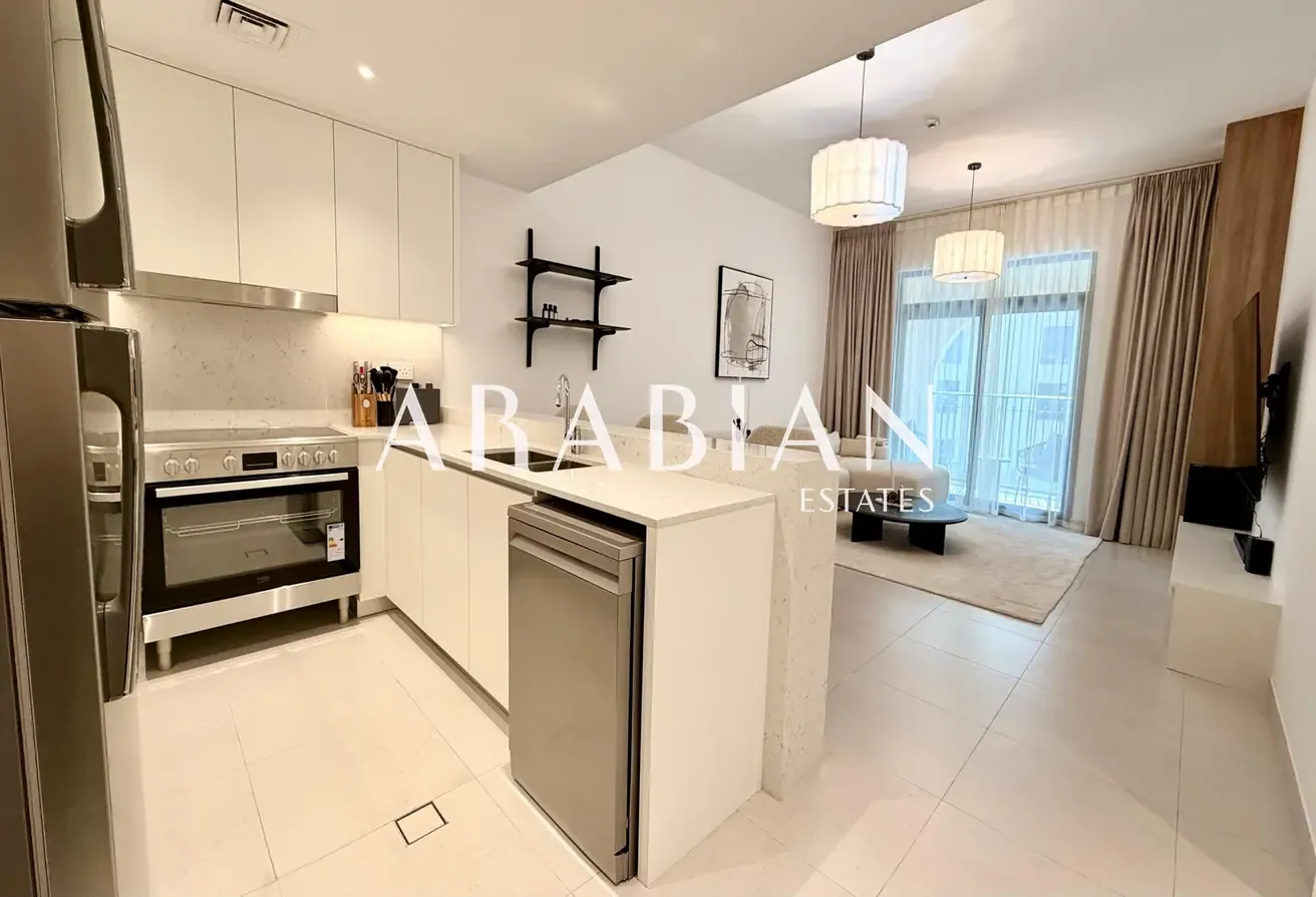 Upgraded | Fully Furnished | Pool View