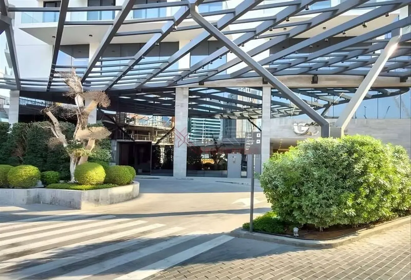 Fully Furnished | Canal & Burj View | Vacant Unit