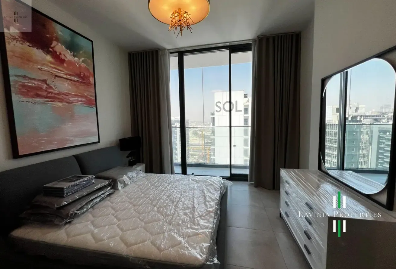 FURNISHED 3BR | VACANT AUGUST 22 | PRIME LOCATION