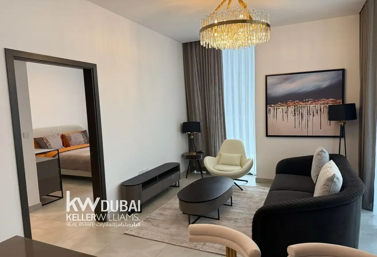 FULLY FURNISHED I MULTIPLE CHEQUES I BRIGHT LAYOUT