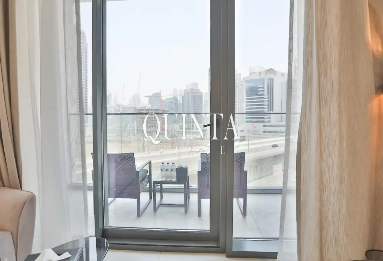 Vacant | Great View | Low Floor | Easy Exit