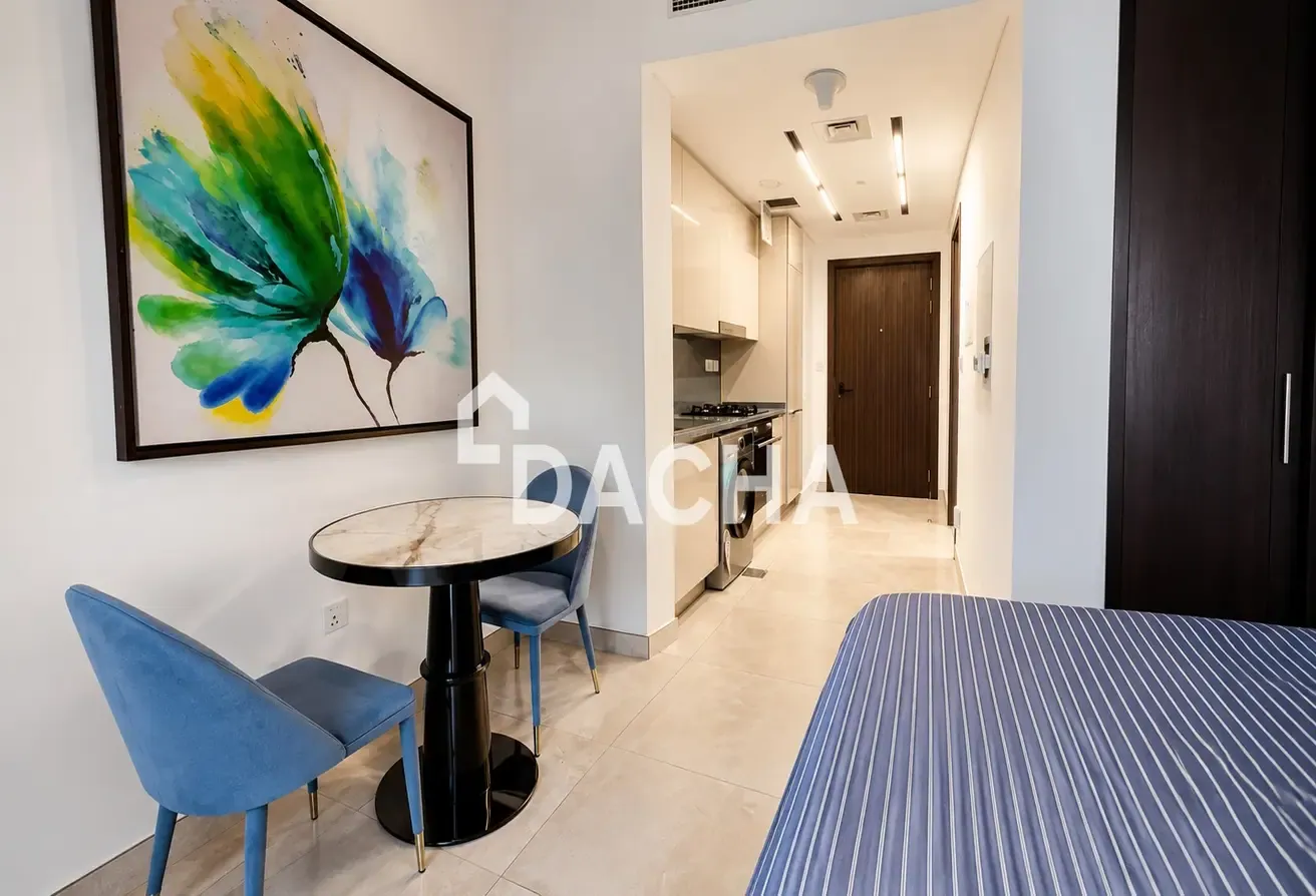 FULLY FURNISHED | BRAND NEW | HIGH FLOOR | VACANT