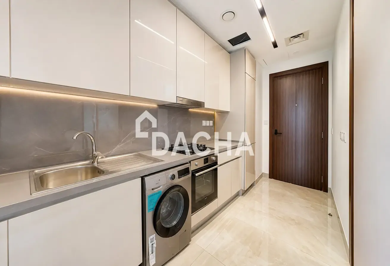 FULLY FURNISHED | BRAND NEW | HIGH FLOOR | VACANT
