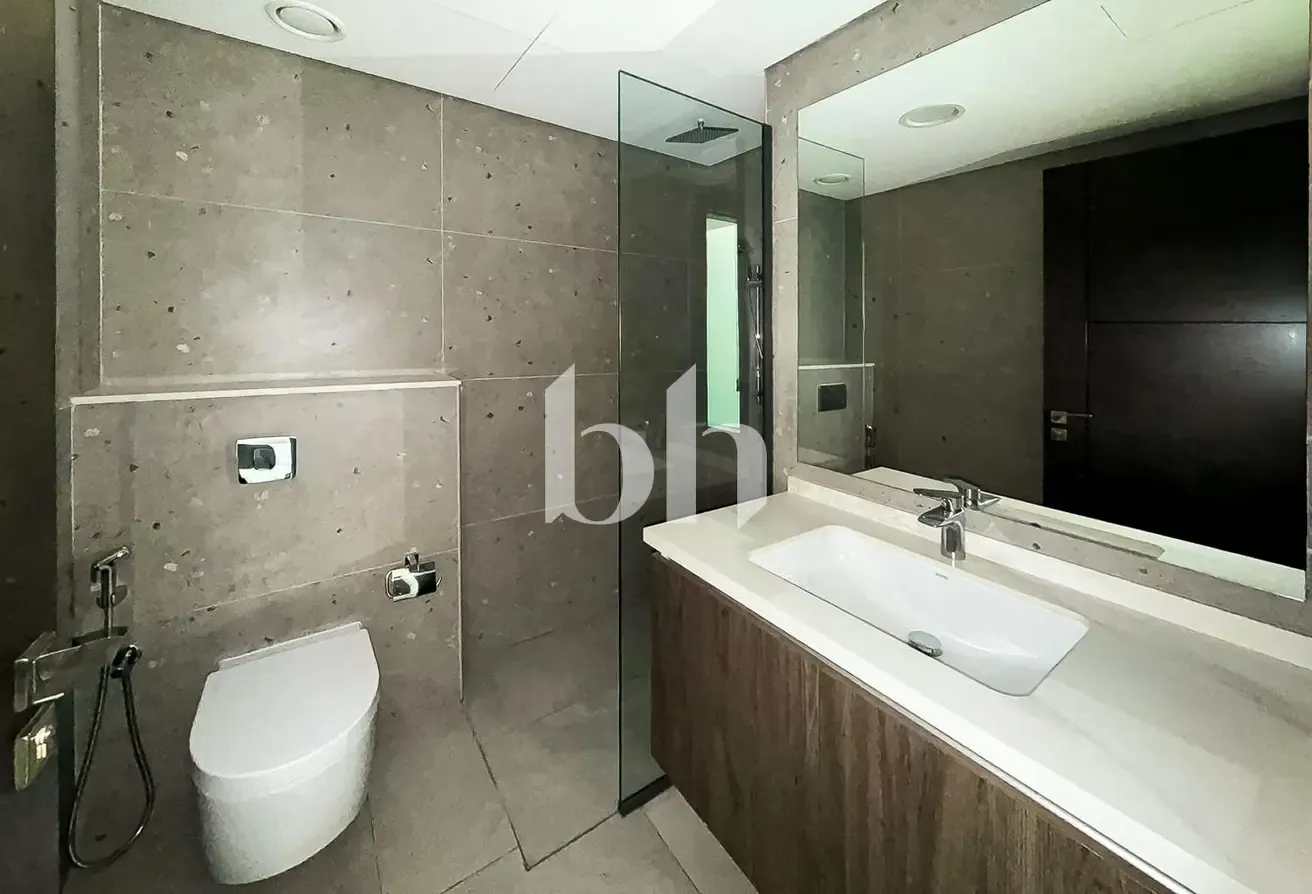 Vacant | Fully Furnished | Prime Location
