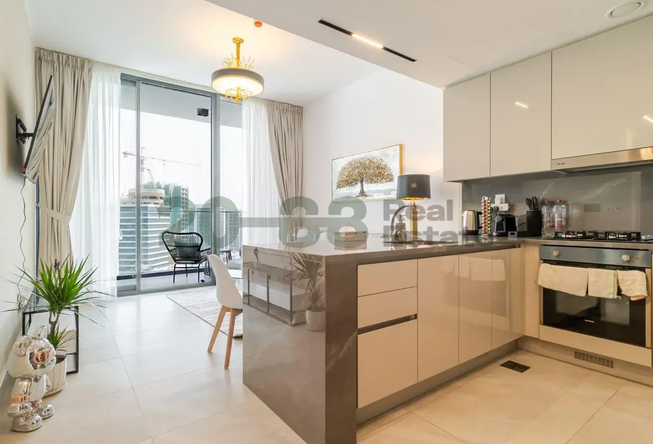 Modern City Living l Prime Location l Easy Access