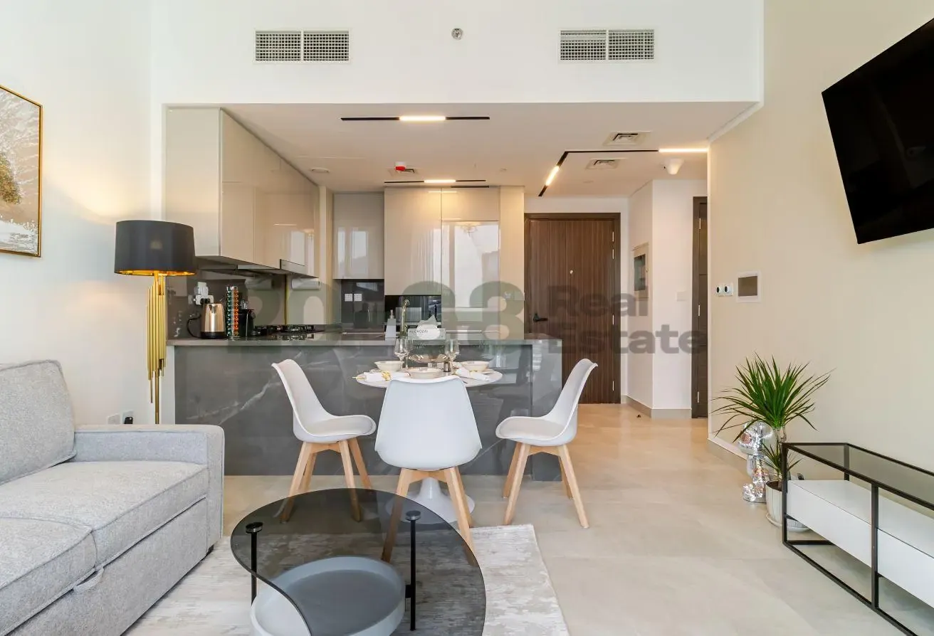 Modern City Living l Prime Location l Easy Access