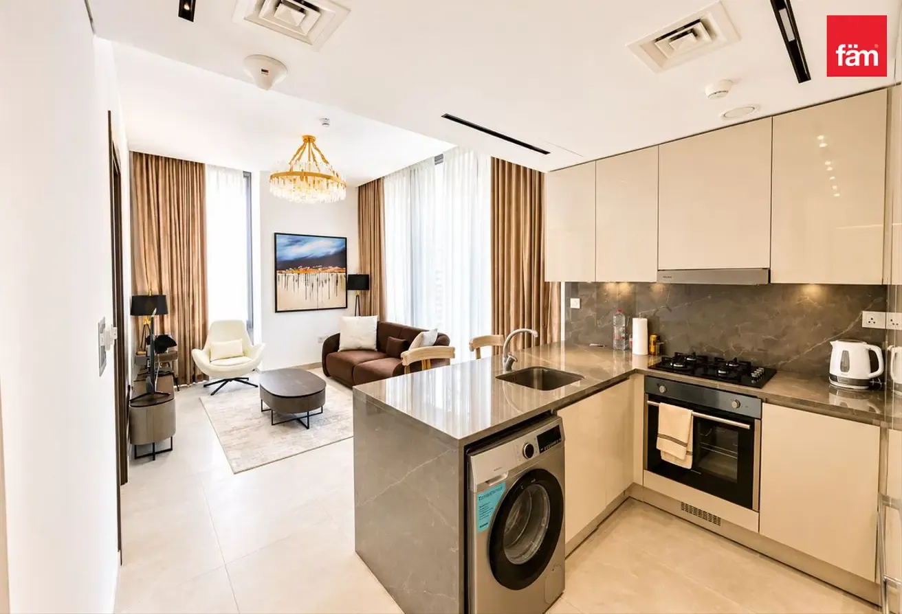 Corner Unit | Spacious | High Floor | Furnished