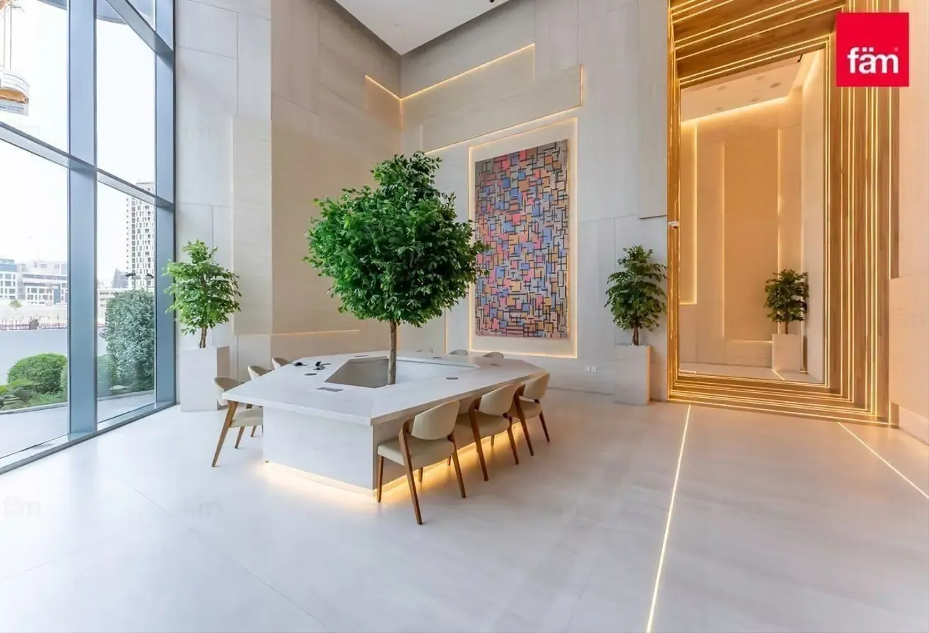 Corner Unit | Spacious | High Floor | Furnished