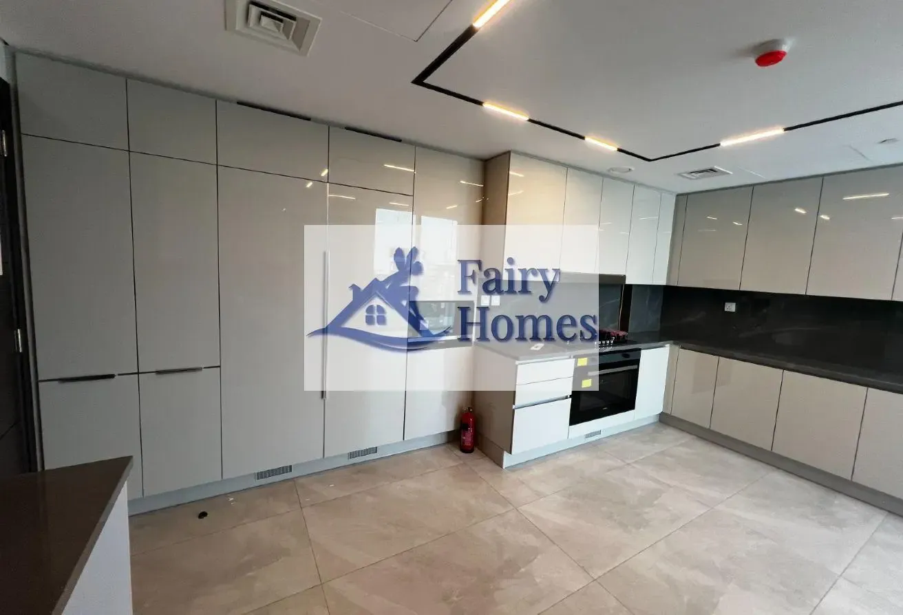 Furnished 3BR +Maid | Canal View | High Floor