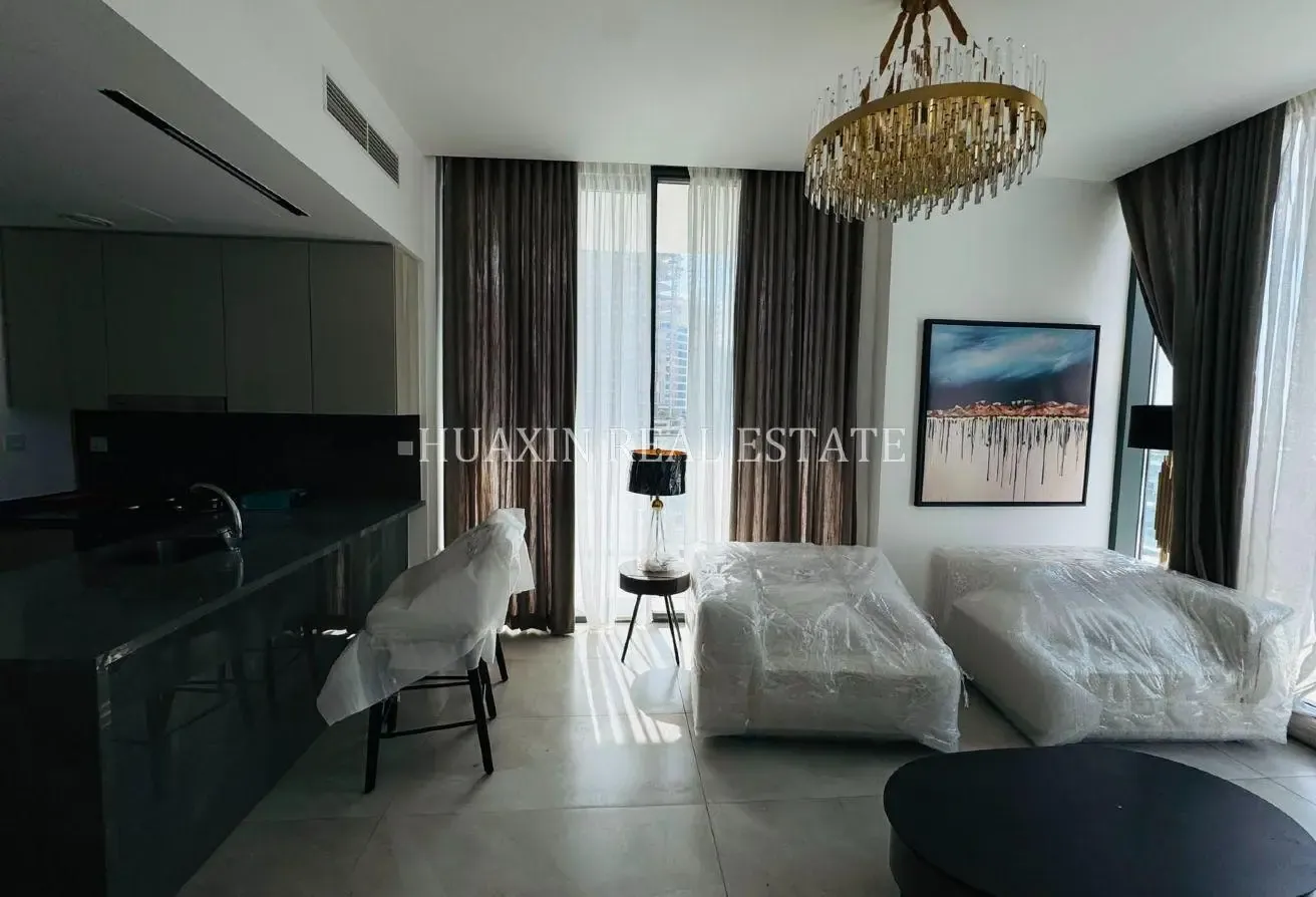 1 BR Apartment with Landmark View in Business Bay