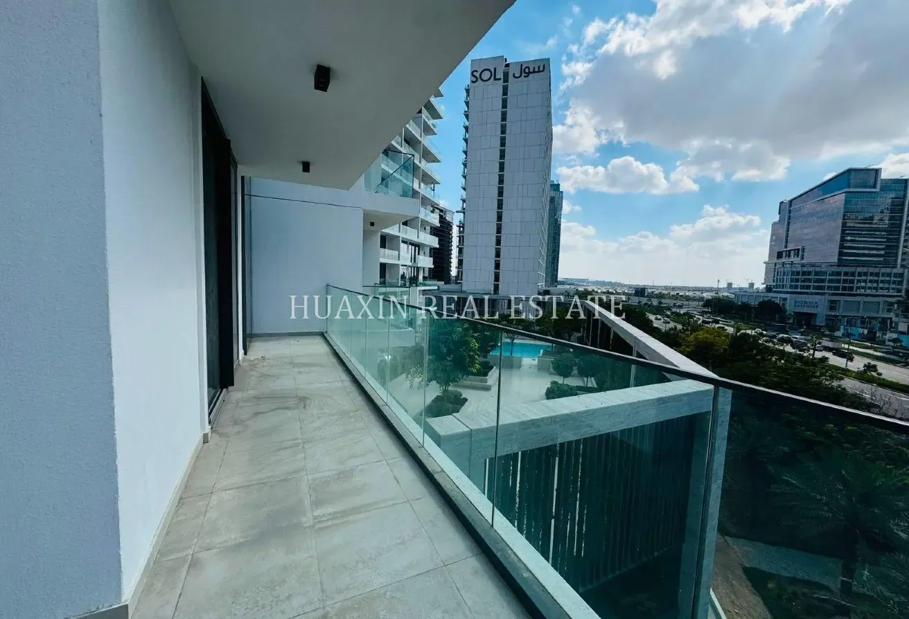 1 BR Apartment with Landmark View in Business Bay
