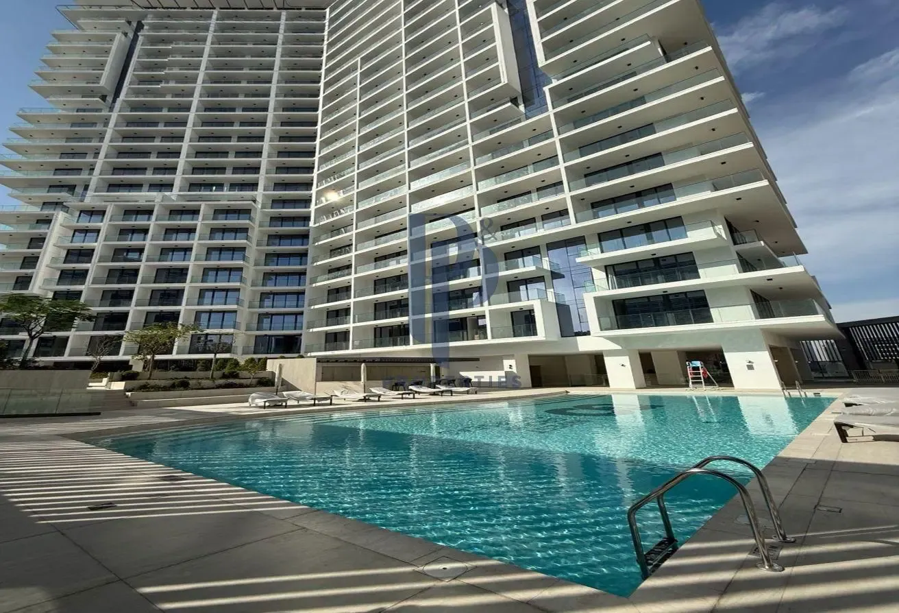 Large Balcony I High Floor I Furnished