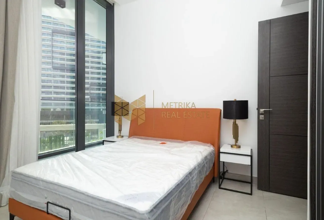 Furnished 1 BR | Low Floor | Prime Location