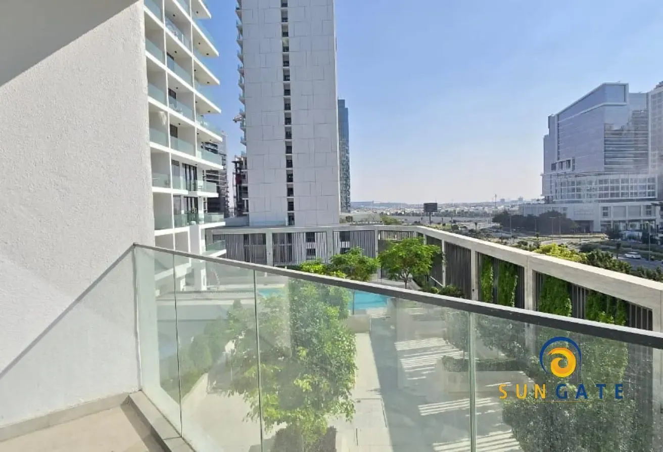 Fully Furnished , Brand New , Low floor,