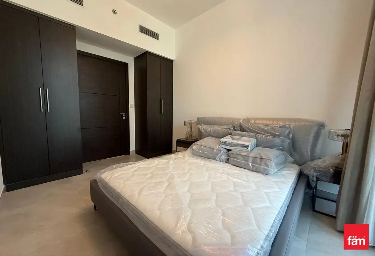 Mid Floor | Furnished | Ready To Move In