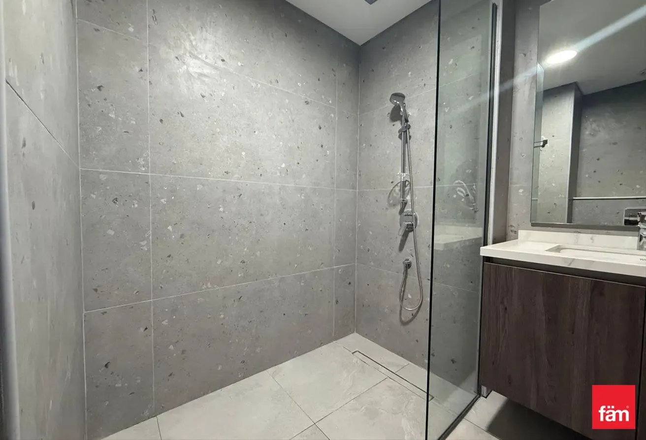 Mid Floor | Furnished | Ready To Move In