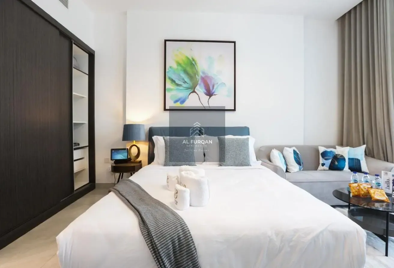 Fully Furnished | Pool View | Large Layout