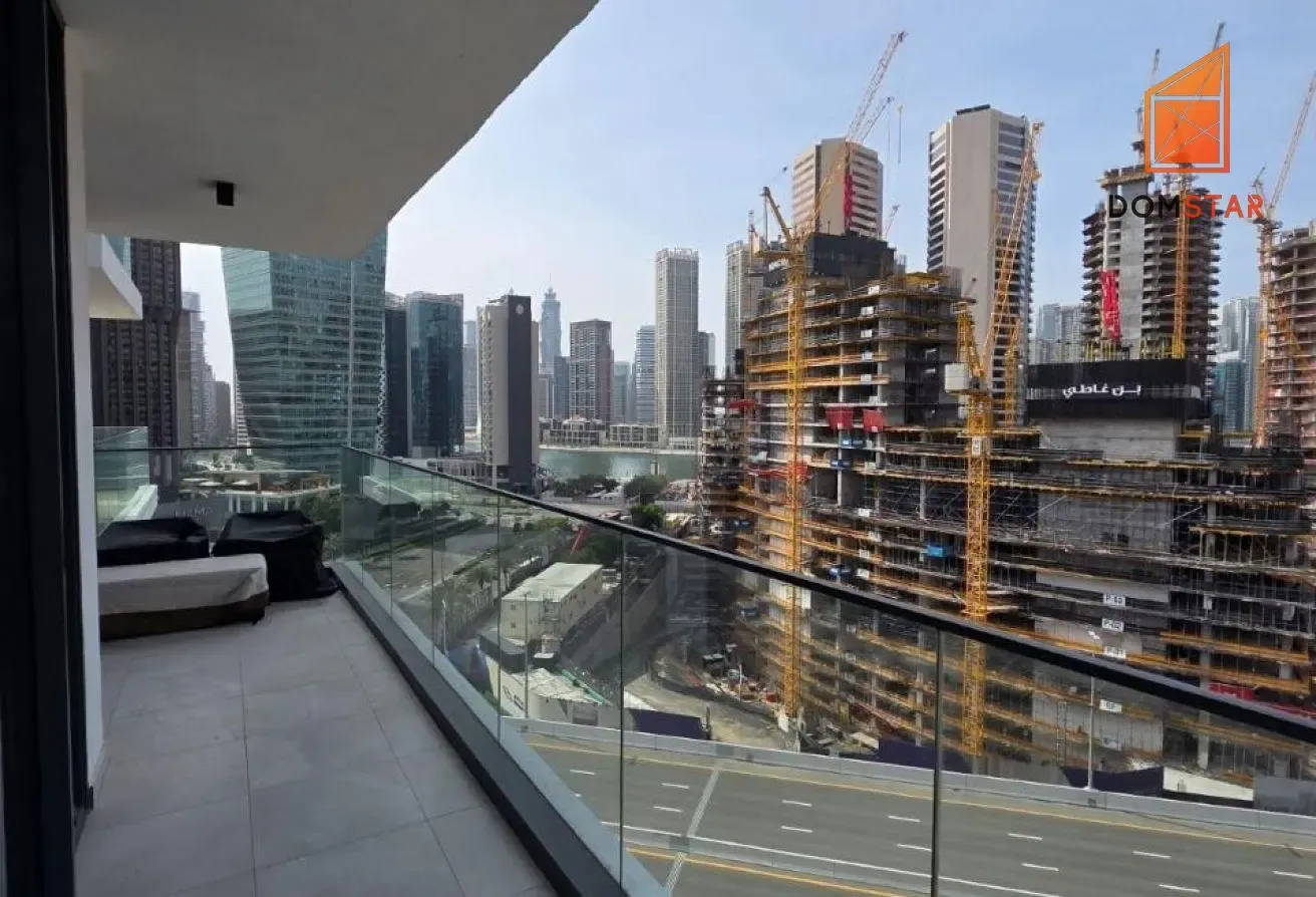 Fully Furnished I Large Balcony I Community View